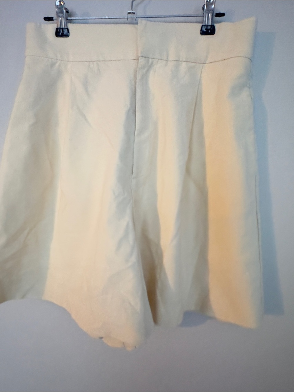 Zara Cream High-Waist Shorts